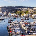 Après le diner, une balade au port...
